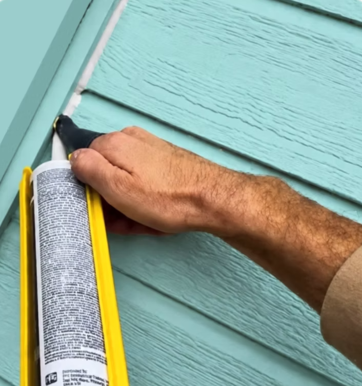 TurboCaulk® – Applicateur et lisseur de mastic réutilisable 2-en-1