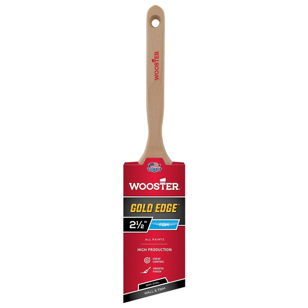 Pinceau professionnel Wooster Gold Edge 63 mm – Fibres polyester fermes, forme biseautée semi-ovale pour rechampissage et finitions