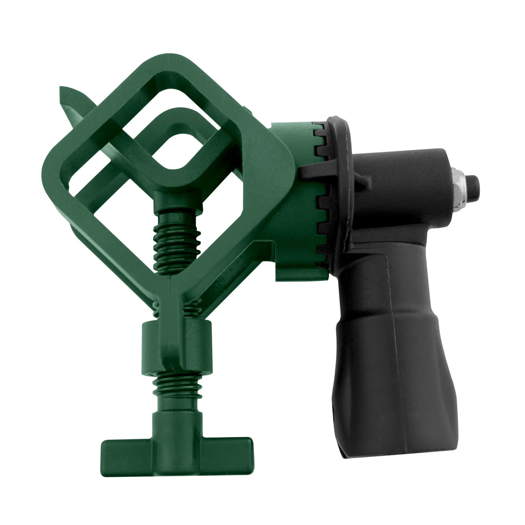 Wooster Lock Jaw en utilisation pour maintenir les outils de peinture à portée de main